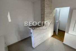 Novi Beograd, Bežanijska kosa 1, Stojana Aralice, 5.0, 220m2, Novi Beograd, بيت