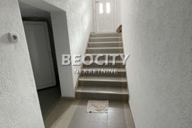 Novi Beograd, Bežanijska kosa 1, Stojana Aralice, 5.0, 220m2, Novi Beograd, Casa