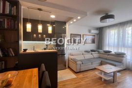 Novi Sad, Rotkvarija, Đurđa Brankovića, 3.0, 55m2, Novi Sad - grad, Appartement