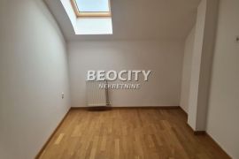 Novi Sad, Petrovaradin, Preradovićeva, 2.5, 66m2, Novi Sad - grad, Appartment