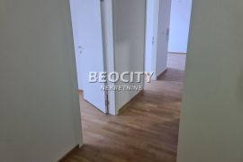 Novi Sad, Petrovaradin, Preradovićeva, 2.5, 66m2, Novi Sad - grad, Appartment