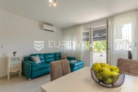 Split, Spinut, jednosoban stan dostupan od 15.09.2024 – 01.06.2025, Split, Wohnung