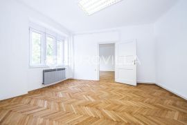 Zagreb, Pantovčak, 3 sobni poslovni prostor, na 2. katu, 58 m2, Zagreb, Ticari emlak