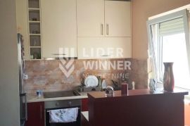 2.0 sređen stan, top lokacija ID#121120, Vračar, Appartment