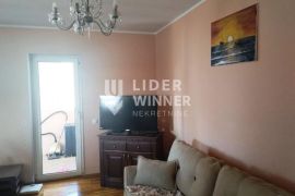 2.0 sređen stan, top lokacija ID#121120, Vračar, Appartment