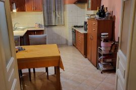 Komforni stan na dobroj lokaciji, Pula, Istra, Pula, Apartamento