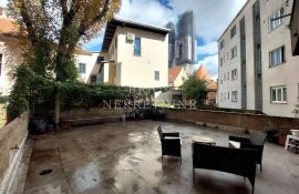 STAN, NAJAM, ZAGREB, CENTAR, 165 m2, 5-soban, Gornji Grad - Medveščak, Apartamento