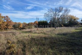 ISTRA, KRNICA - Građevinsko zemljište s panoramskim pogledom na zelenilo, Marčana, Land