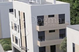 Prestižni penthouse s liftom i terasom !, Maksimir, Appartamento