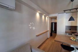 Dizajnerski studio apartman u poslovnom centru Raba!!! Samo kod nas!, Rab, Appartamento