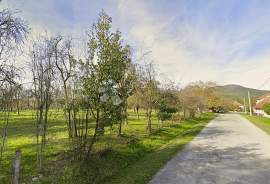 Prostrano seosko imanje na super lokaciji, Sirač, Maison