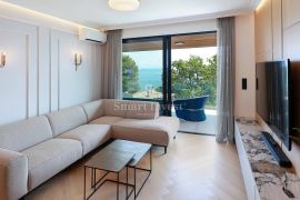 OPATIJA, stan 2S+DB s pogledom na more u vrhunskoj novogradnji s bazenom, Opatija, Stan