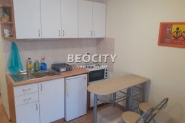 Novi Sad, Cara Dušana, Cara Dušana, 0.5, 28m2, Novi Sad - grad, Apartamento