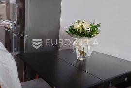 Zagreb, Trešnjevka, funkcionalan dvosoban stan NKP 43,80 m2 + VPM, Zagreb, Wohnung