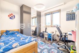 Zagreb, Siget, četverosoban stan novogradnja+parkirno mjesto NKP 103m2, Zagreb, Daire