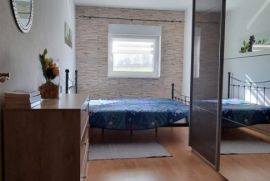 Stan na prodaju u okolici Poreča, Istra, Poreč, Apartamento