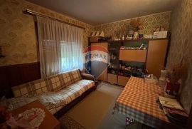 KUĆA 80m2, MIRKOVEC, ODLIČNA LOKACIJA, U BLIZINI ZABOKA, Sveti Križ Začretje, Famiglia