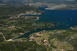 ŠIBENIK, BILICE - Građevinsko zemljište s pogledom na more - 413 m2 (E), Šibenik - Okolica, أرض