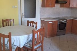 CENTAR, RIJEKA - prostran stan za najam, Rijeka, Apartamento