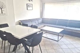 ISTRA, PULA 4S+DB stan s parkingom na odličnoj lokaciji 117 m2, Pula, Apartamento