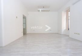 Centar, uredski prostor, 234m2, zakup, Rijeka, Εμπορικά ακίνητα