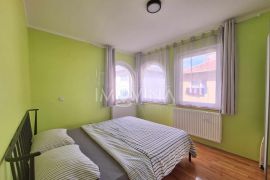 Trosoban stan za najam sa parkingom 56m2, Hrasno, Novo Sarajevo, Appartement