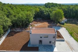 Poreč okolica - prekrasna kuća sa bazenom, Poreč, House