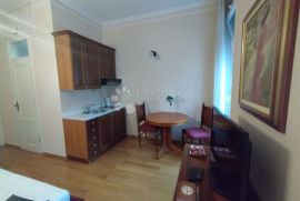 Opatija centar, Opatija, Appartement