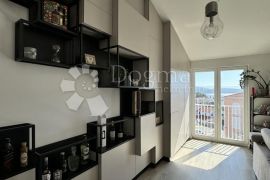 PENTHOUSE grad Krk 130m2, Krk, Appartamento