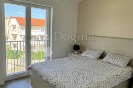 PENTHOUSE grad Krk 130m2, Krk, Apartamento