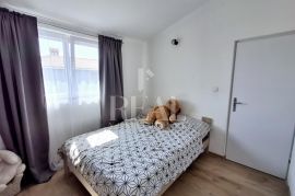 Pula ,Gregovica konforan četverosobni stan 117m2 !, Pula, Appartement