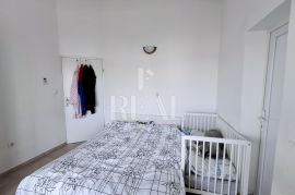 Pula ,Gregovica konforan četverosobni stan 117m2 !, Pula, Appartement