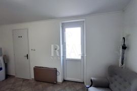 Pula ,Gregovica konforan četverosobni stan 117m2 !, Pula, Appartment