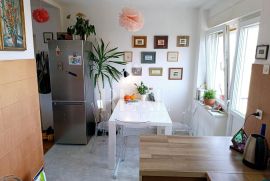 Šijana trosoban stan 83m2 ,kompletno uređen !, Pula, Appartment