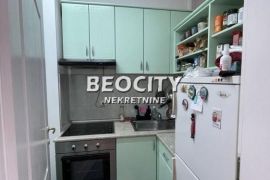 Novi Sad, Centar, Trg Marije trandafil , 2.0, 38m2, Novi Sad - grad, Apartamento