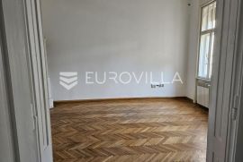 Osijek, Centar, prekrasan secesijski prostor u strogom centru 192 m2, Osijek, Коммерческая недвижимость