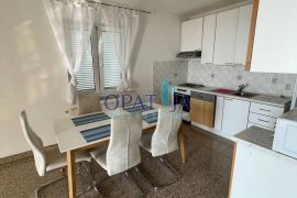 Opatija-Ičići, Prekrasan 3 sobni stan s pogledom na more za dugoročni najam, Opatija - Okolica, Apartamento