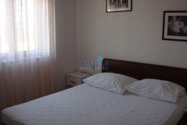 Opatija-Ičići, prekrasan 2 sobni stan s pogledom na more, najam na duži period, Opatija - Okolica, Appartement