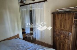 Istra, Vodnjan, kuća 60m2, pomoćni objekat 50m2, okućnica 100m2 #prodaja, Vodnjan, Famiglia