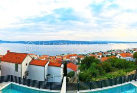 SJAJAN LUKSUZNI STAN U MODERNOJ NOVOGRADNJI!!, Crikvenica, Appartement