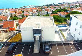 SJAJAN LUKSUZNI STAN U MODERNOJ NOVOGRADNJI!!, Crikvenica, Appartement