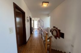 Kuća u Pješčanoj uvali 75 m od mora + apartman + radiona, Medulin, House