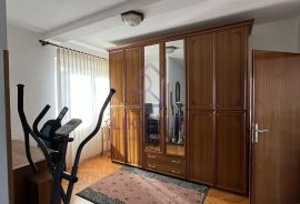 Kuća u Pješčanoj uvali 75 m od mora + apartman + radiona, Medulin, Haus