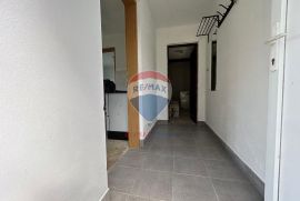 KUĆA 36m2, SPREMNA ZA RENOVACIJU, MIRNA LOKACIJA, IVANIĆ DESINIĆKI, House