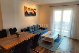 CRIKVENICA - Uređeni apartman s pogledom na more!, Crikvenica, Kвартира