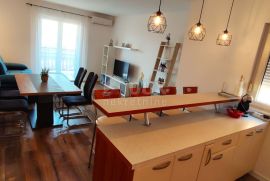 CRIKVENICA - Uređeni apartman s pogledom na more!, Crikvenica, Wohnung