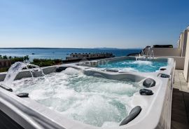 ZADAR, PRIVLAKA - Vaša Vila iz Snova: Pogled na More, Jacuzzi na Krovu i Samo 100 m do Plaže ! R5, Privlaka, House