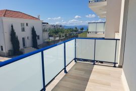 ZADAR, PRIVLAKA - Vaša Vila iz Snova: Pogled na More, Jacuzzi na Krovu i Samo 100 m do Plaže ! R5, Privlaka, Casa