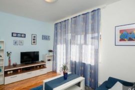 Opatija, iznad N. Ceste, 50 m2 stan za vansezonski najam, Opatija, Apartamento