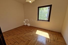 Prostrani apartman u Njivicama, Omišalj, Apartamento